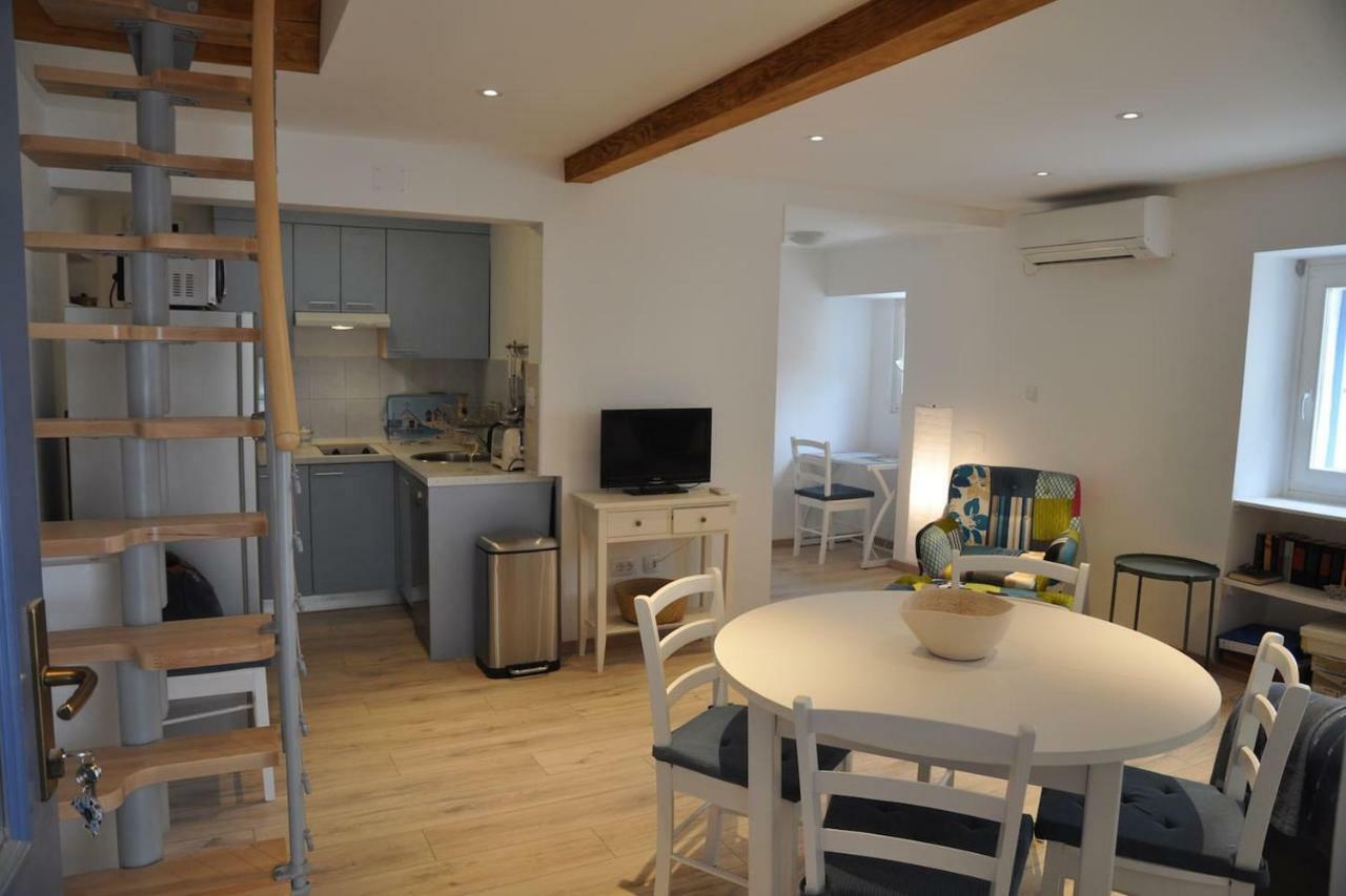 Apartment Gordana Cres Luaran gambar