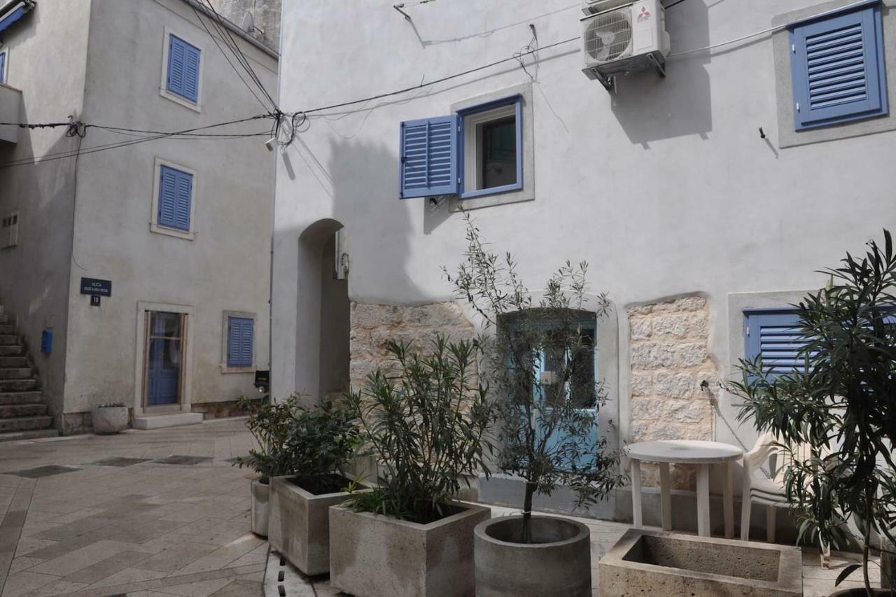 Apartment Gordana Cres Luaran gambar