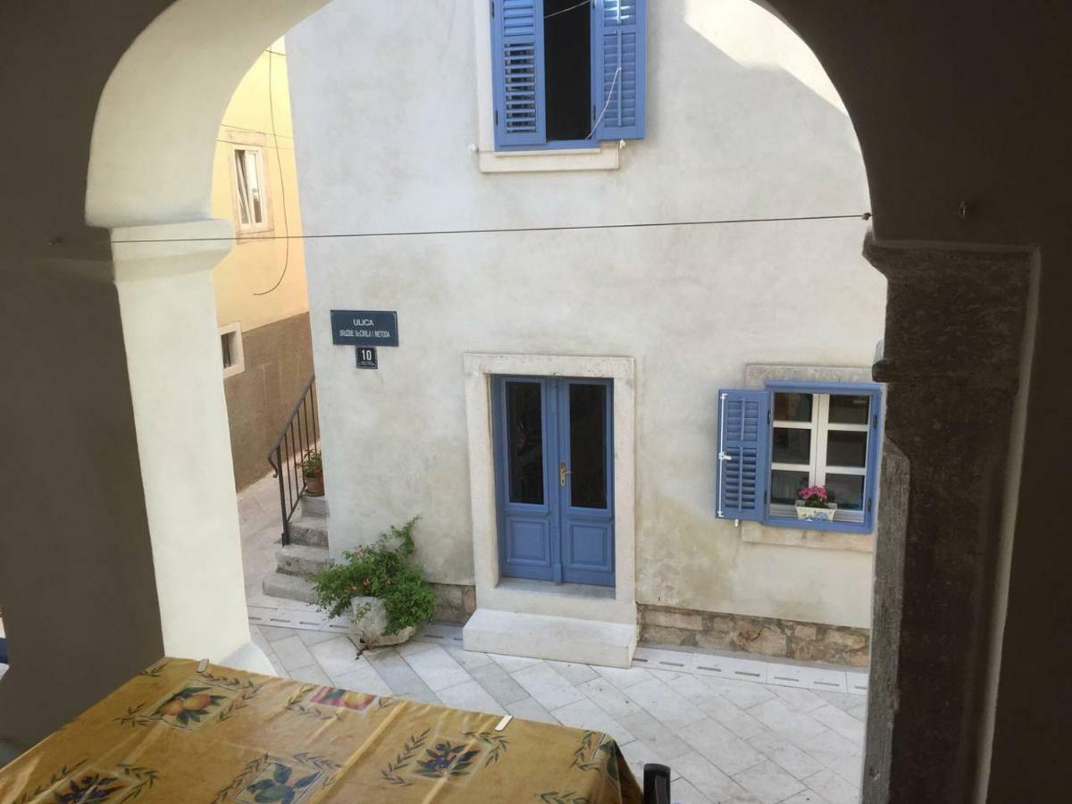 Apartment Gordana Cres Luaran gambar